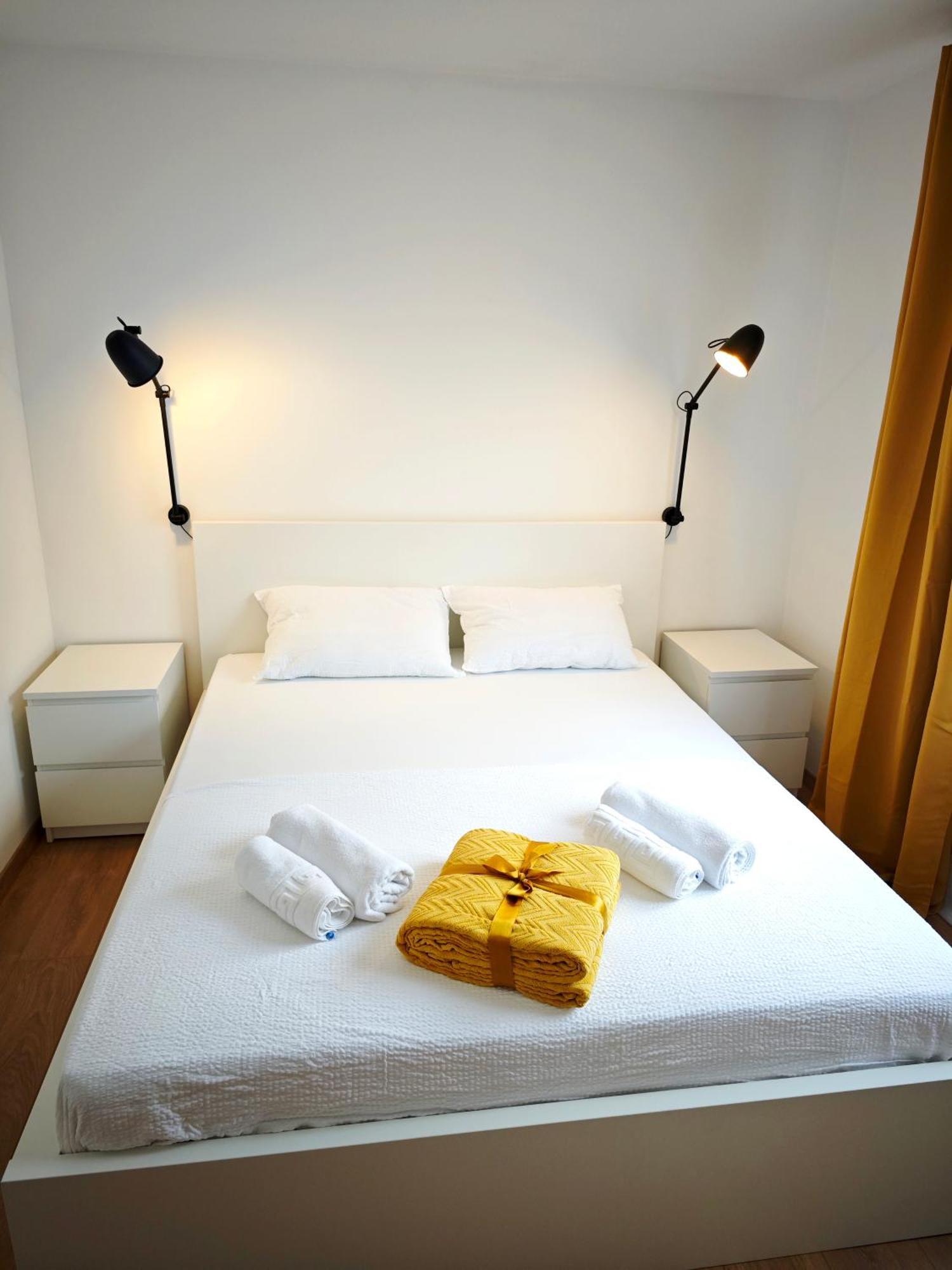Apartment L&t